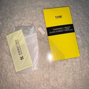 BRAND NEW Iphone 7 premium screen protector!